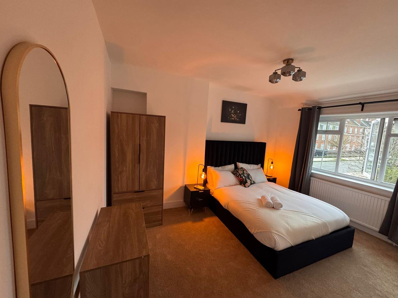 4-Bed House, Wormholt Road