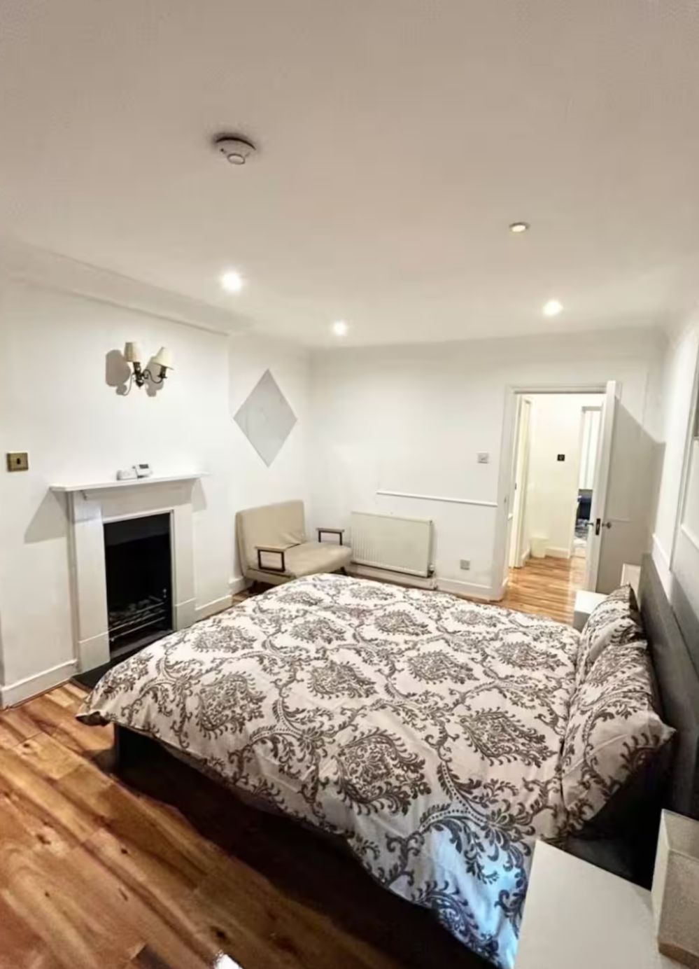 1-Bed Flat, Rutland Gate — Knightsbridge