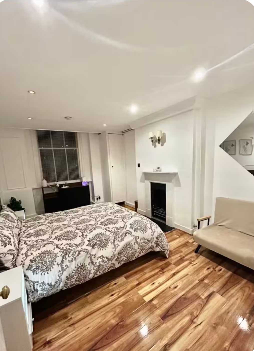 1-Bed Flat, Rutland Gate — Knightsbridge