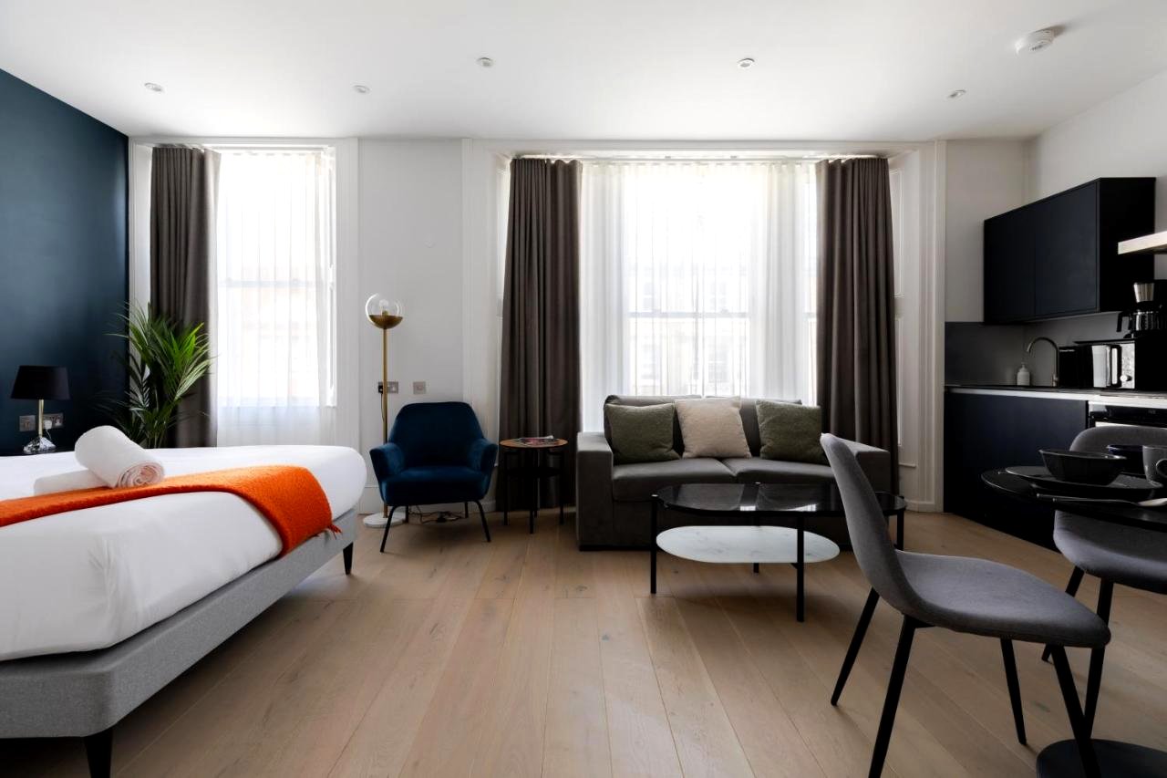 Studios at Queensberry Place, South Kensington SW7