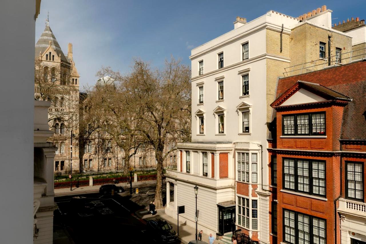 Studios at Queensberry Place, South Kensington SW7